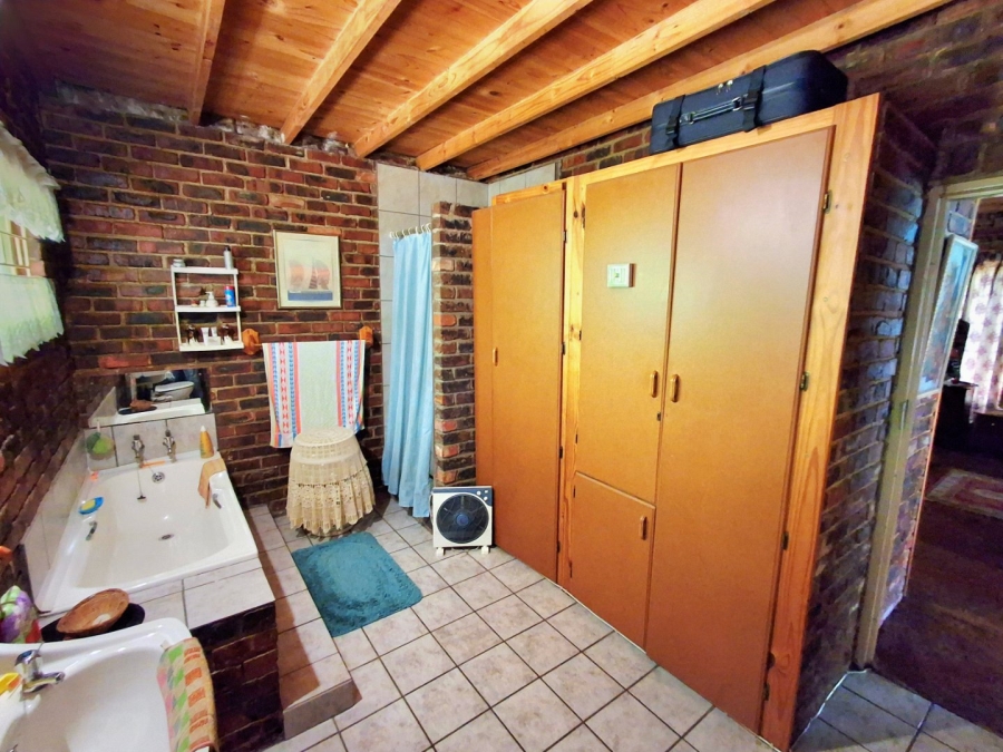 4 Bedroom Property for Sale in Sasolburg Ext 4 Free State